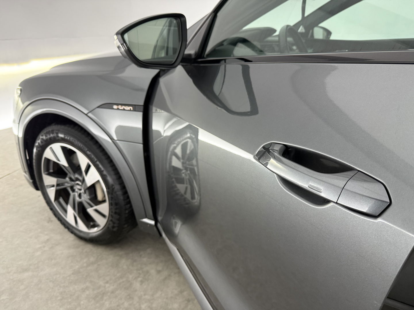 Audi e-tron 55 Quattro S-line 408PK 95 kWh | SOH 86% | Pano | Memory | Sfeer | 360° | Trekh. | Virtual | Carplay | NAP