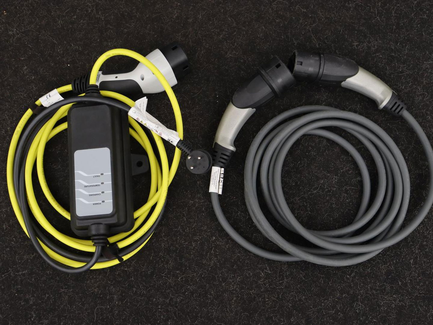 BMW 3-serie 330e Sport Line | Adaptive cruise | Stoelverwarming | Sportstoelen | Carplay | Sfeerverlichting | Live Cockpit | Navigatie | Half leder | DAB | Climate control | PHEV | Plug In