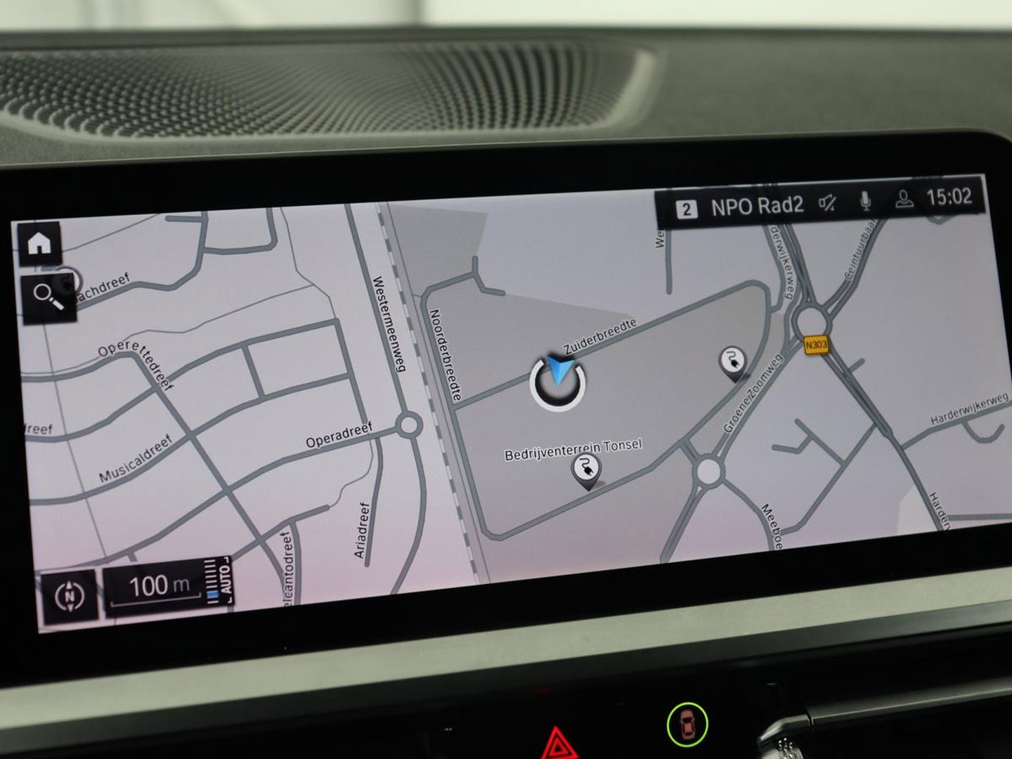 BMW 3-serie 330e Sport Line | Adaptive cruise | Stoelverwarming | Sportstoelen | Carplay | Sfeerverlichting | Live Cockpit | Navigatie | Half leder | DAB | Climate control | PHEV | Plug In