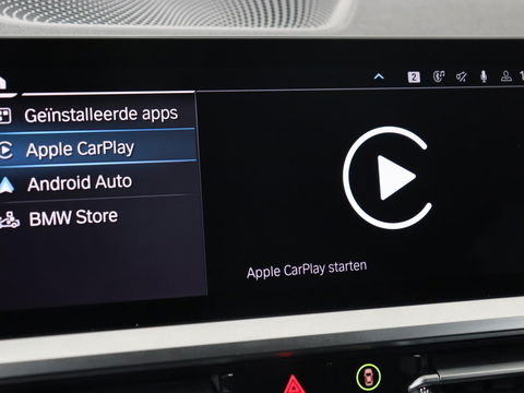 BMW 3-serie 330e Sport Line | Adaptive cruise | Stoelverwarming | Sportstoelen | Carplay | Sfeerverlichting | Live Cockpit | Navigatie | Half leder | DAB | Climate control | PHEV | Plug In