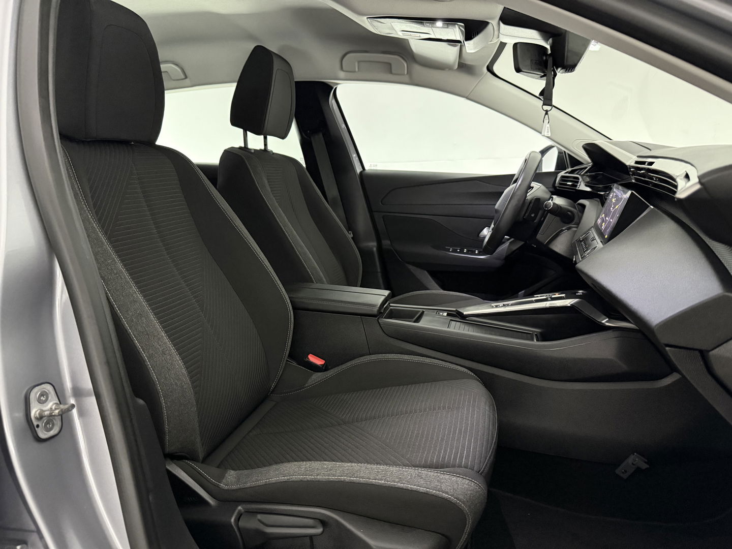 Peugeot 308 1.2 PureTech | Virtual | Carplay | Cruise | Parkeersens. | Navi | NAP