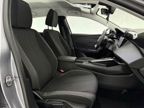 Peugeot 308 1.2 PureTech | Virtual | Carplay | Cruise | Parkeersens. | Navi | NAP