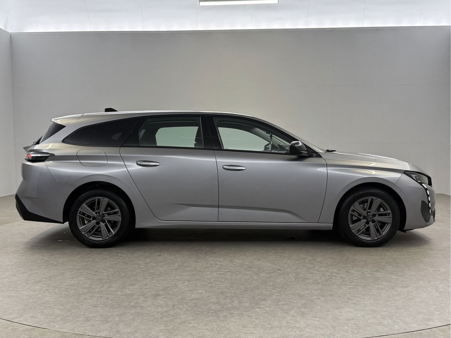 Peugeot 308 1.2 PureTech | Virtual | Carplay | Cruise | Parkeersens. | Navi | NAP