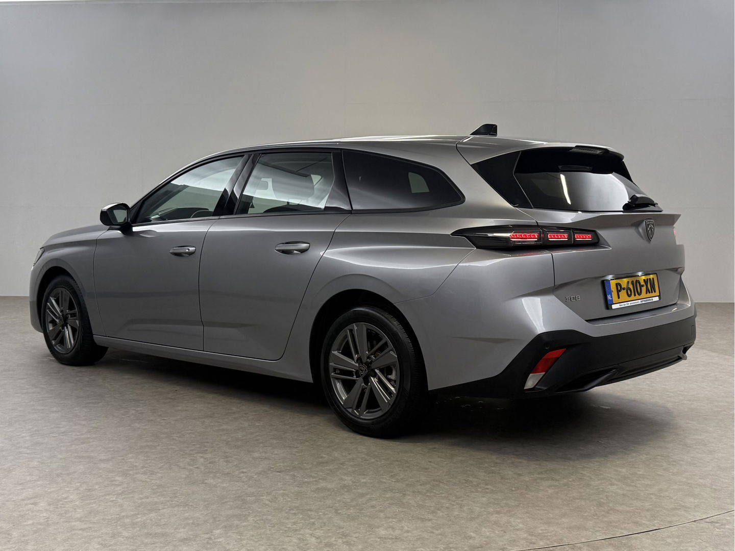 Peugeot 308 1.2 PureTech | Virtual | Carplay | Cruise | Parkeersens. | Navi | NAP