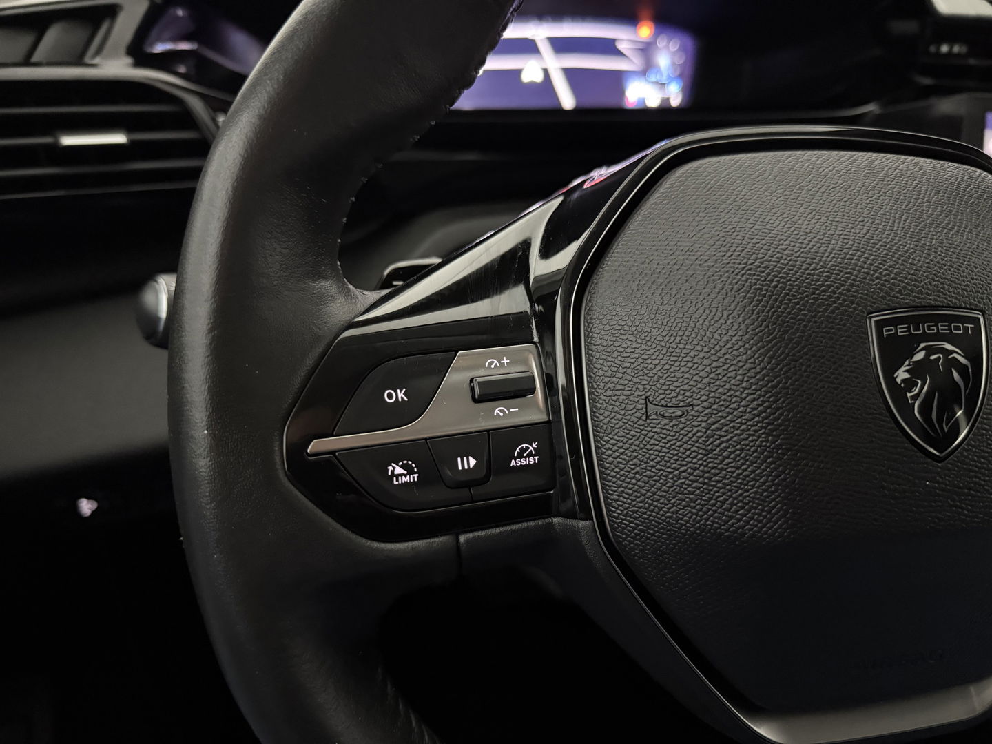 Peugeot 308 1.2 PureTech | Virtual | Carplay | Cruise | Parkeersens. | Navi | NAP