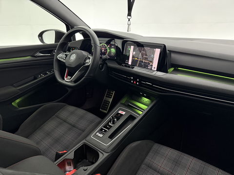 Volkswagen Golf 2.0 TSI GTI 245PK | Pano | Sfeerverl. | H/K | IQ-Light | Virtual | Carplay | Camera | Adaptive Cruise | Stoel/Stuurverw.