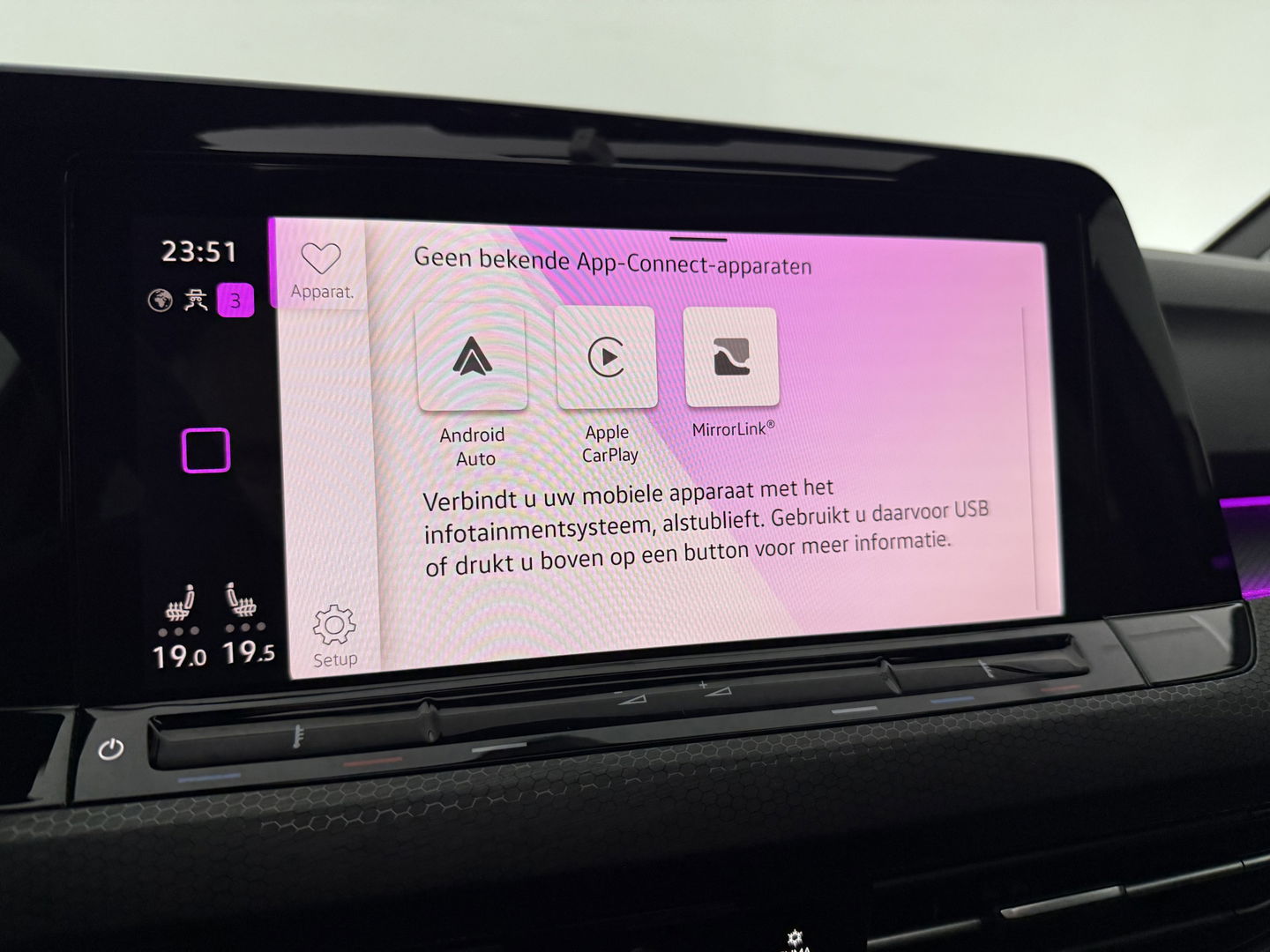 Volkswagen Golf 2.0 TSI GTI 245PK | Pano | Sfeerverl. | H/K | IQ-Light | Virtual | Carplay | Camera | Adaptive Cruise | Stoel/Stuurverw.