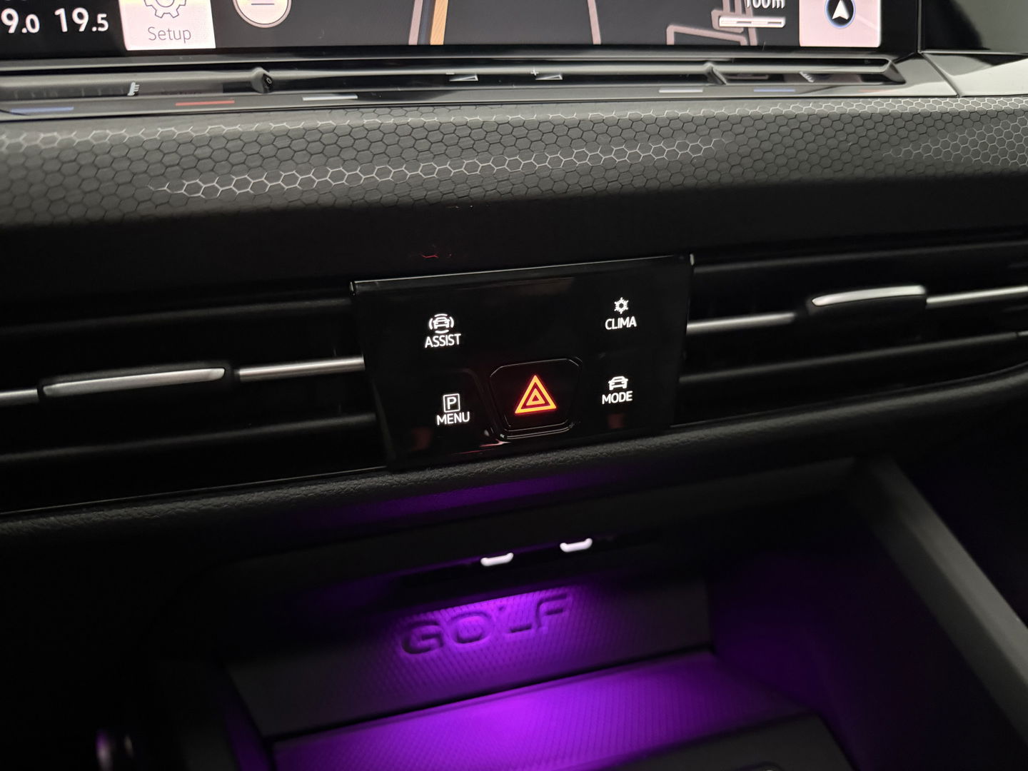 Volkswagen Golf 2.0 TSI GTI 245PK | Pano | Sfeerverl. | H/K | IQ-Light | Virtual | Carplay | Camera | Adaptive Cruise | Stoel/Stuurverw.