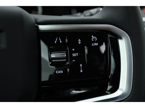 Land Rover Range Rover Evoque 1.5 P300e AWD R-Dynamic S | Pano | Adapt. Cruise | Keyless | 20'' | Camera | Stoelverw. | Leder | Navi