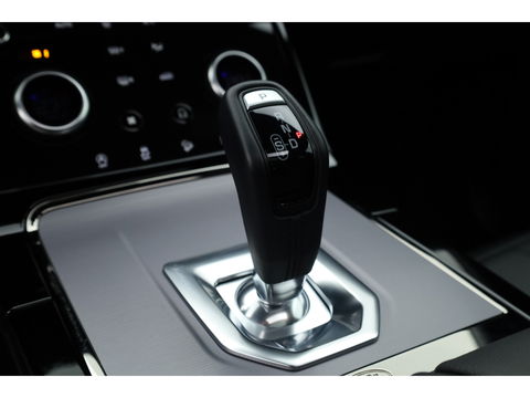 Land Rover Range Rover Evoque 1.5 P300e AWD R-Dynamic S | Pano | Adapt. Cruise | Keyless | 20'' | Camera | Stoelverw. | Leder | Navi