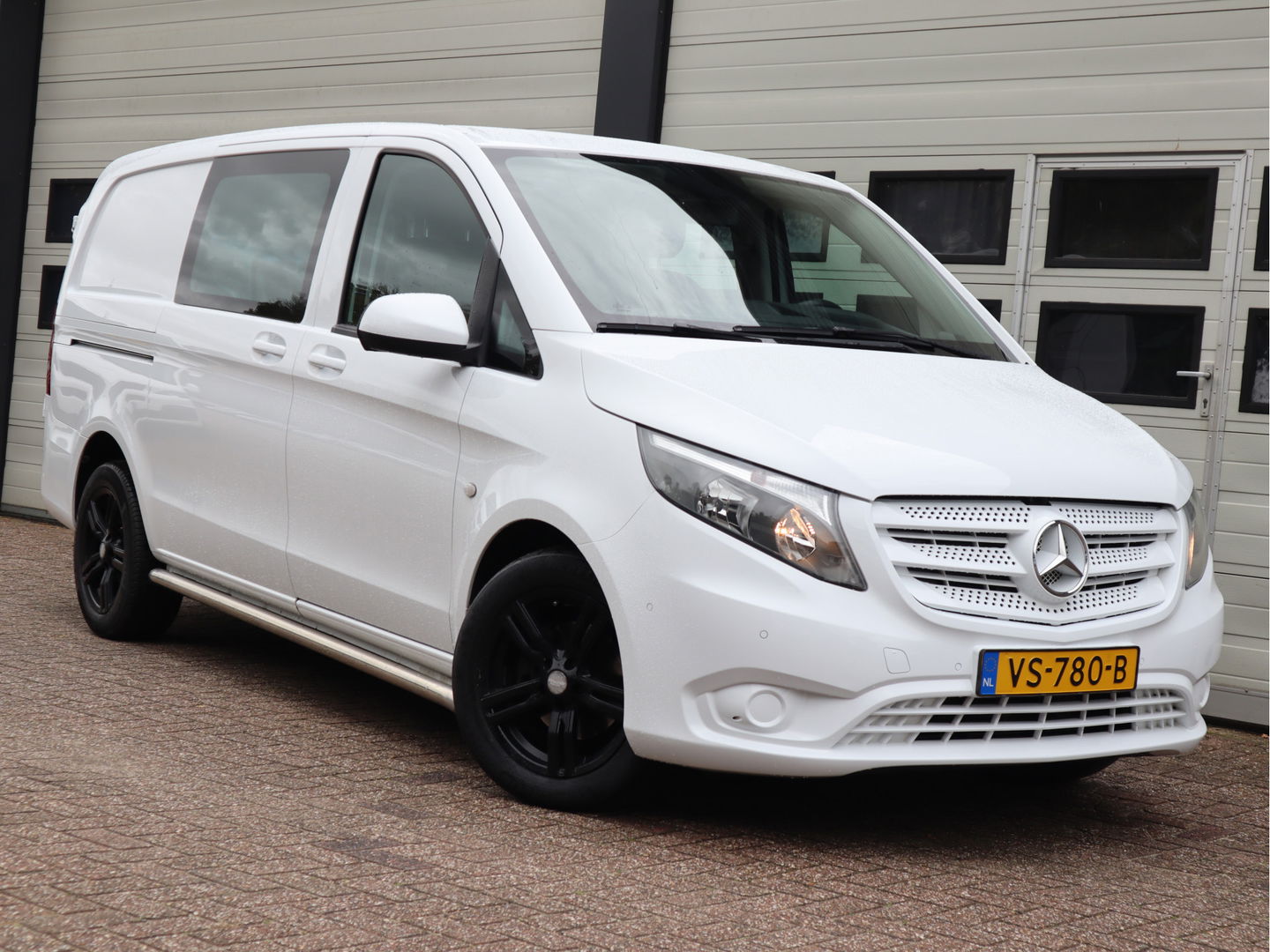 Mercedes-Benz Vito 114 CDI Automaat Lang L2 DC 5 Pers. - Camera - Cruise - Leer