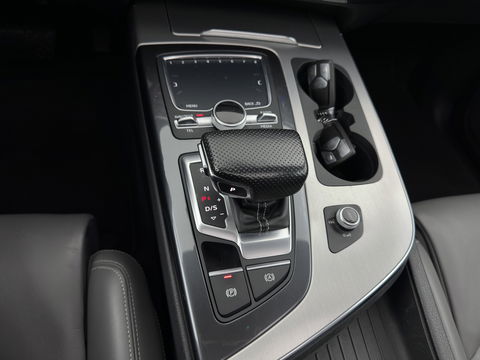 Audi Q7 3.0 TDI e-tron quattro Sport Aut. *PANO | LUXURY-LEATHER | FULL-LED | BOSE-SOUND | MEMORY-PACK | DIGI-COCKPIT | CAMERA | HEATED-COMFORTSEATS | AMBIENT-LIGHT | NAVI-FULLMAP | PRIVACY-GLASS | SHIFT-PADDLES | TOWBAR | 21''A