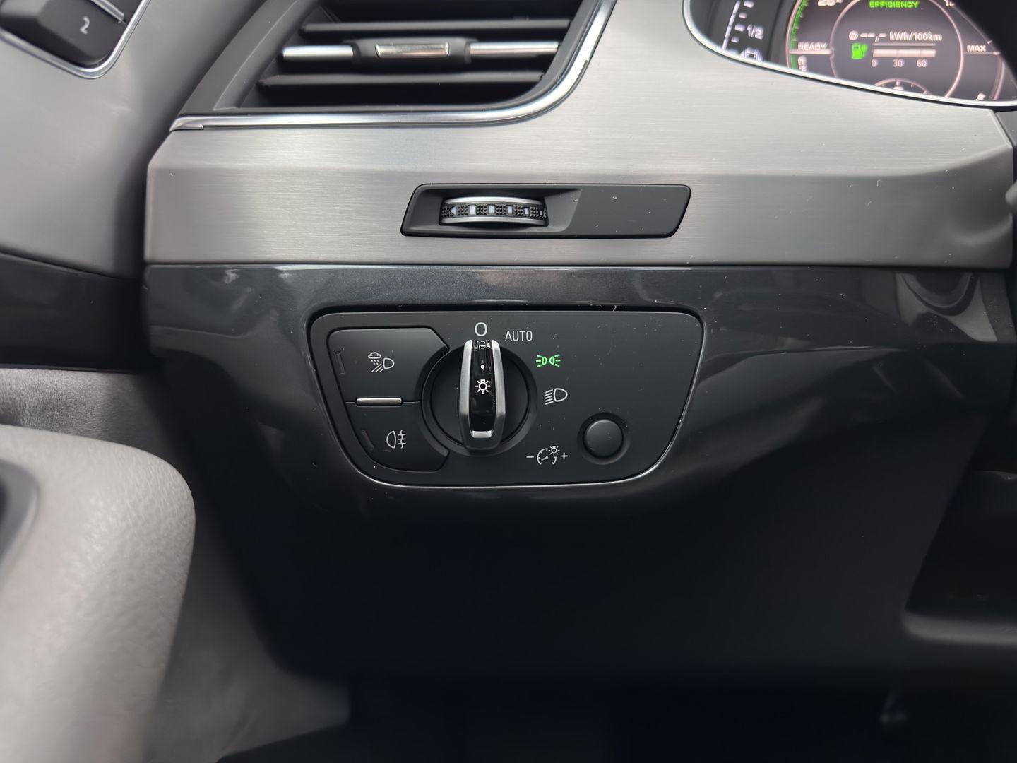 Audi Q7 3.0 TDI e-tron quattro Sport Aut. *PANO | LUXURY-LEATHER | FULL-LED | BOSE-SOUND | MEMORY-PACK | DIGI-COCKPIT | CAMERA | HEATED-COMFORTSEATS | AMBIENT-LIGHT | NAVI-FULLMAP | PRIVACY-GLASS | SHIFT-PADDLES | TOWBAR | 21''A