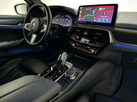 BMW 5 Serie Touring 530e M-Sport Pano Sfeer Leder Carplay Trekh.