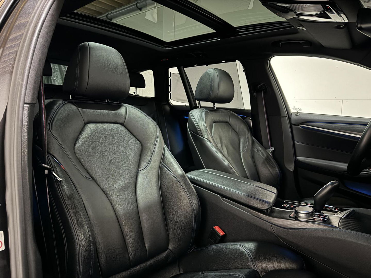 BMW 5 Serie Touring 530e M-Sport Pano Sfeer Leder Carplay Trekh.