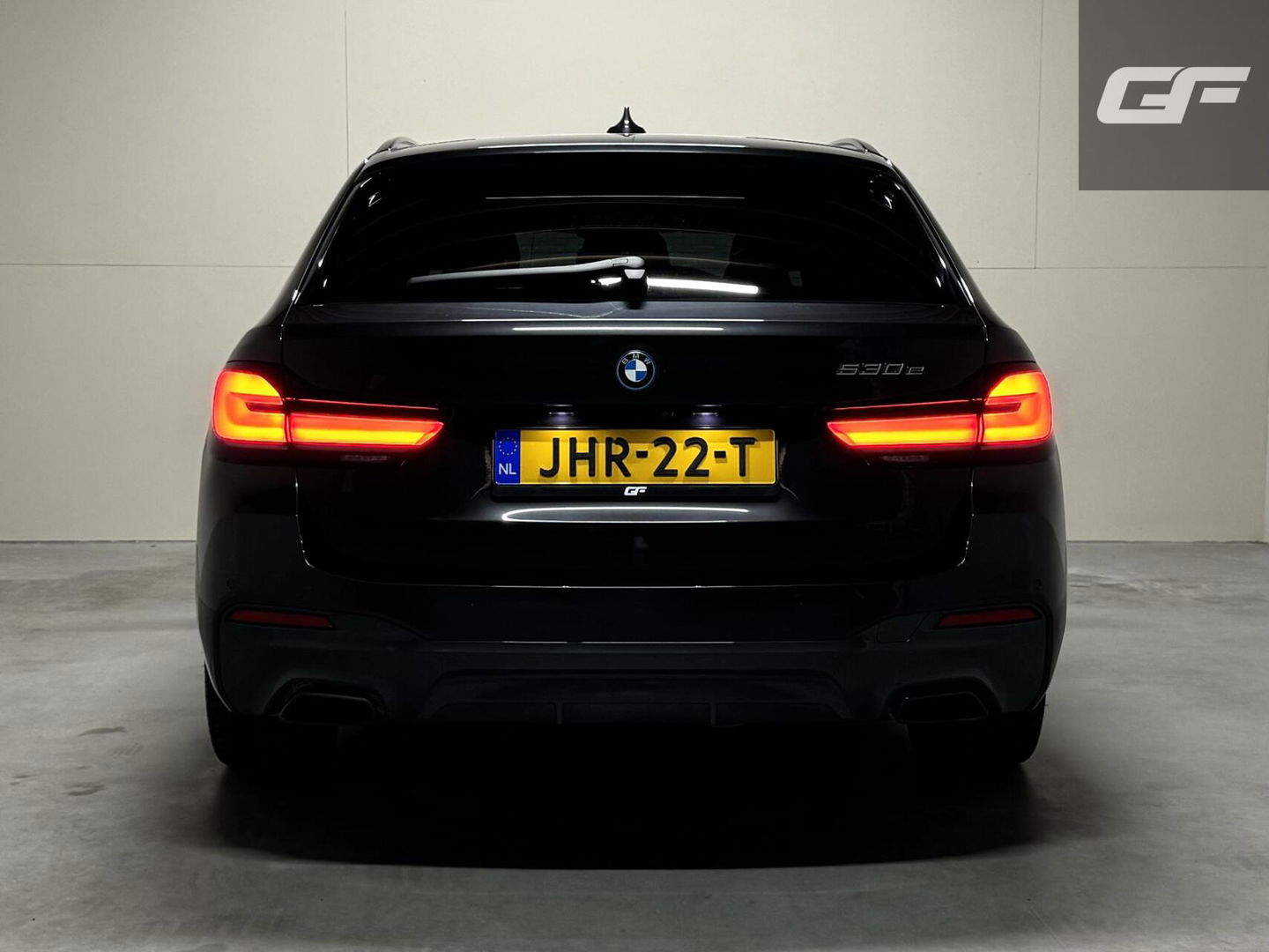 BMW 5 Serie Touring 530e M-Sport Pano Sfeer Leder Carplay Trekh.