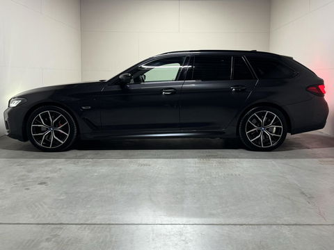 BMW 5 Serie Touring 530e M-Sport Pano Sfeer Leder Carplay Trekh.