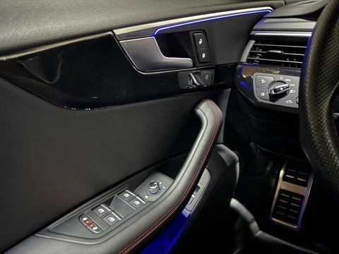 Audi A4 Avant 1.4 TFSI S-Line Black Edition CarPlay Leer Sfeer Trekh. NAP