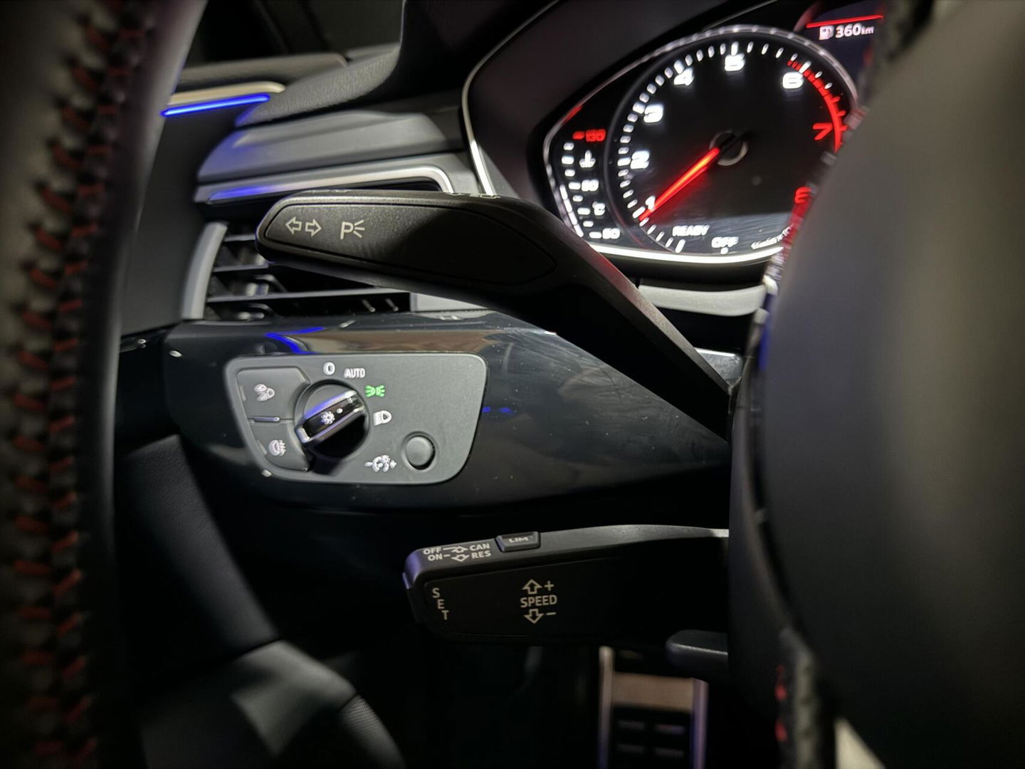 Audi A4 Avant 1.4 TFSI S-Line Black Edition CarPlay Leer Sfeer Trekh. NAP