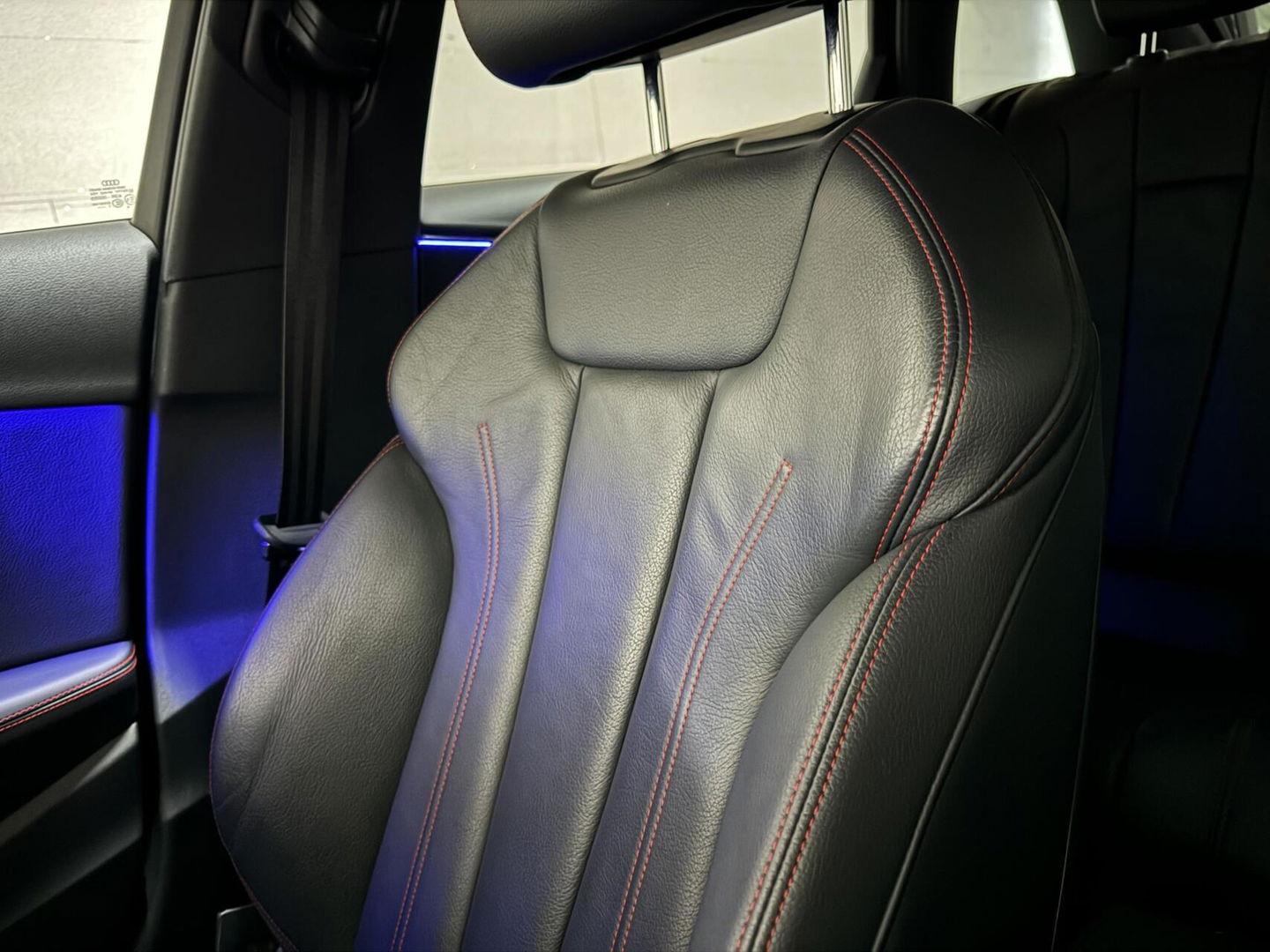 Audi A4 Avant 1.4 TFSI S-Line Black Edition CarPlay Leer Sfeer Trekh. NAP