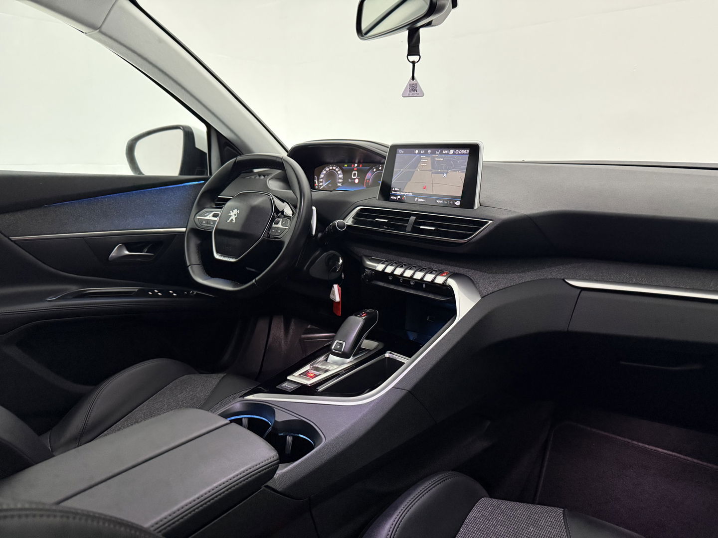 Peugeot 5008 1.2 PureTech Crossway | 7p | Pano | Sfeerverl. | 360° | Virtual | Carplay | Cruise | NAP