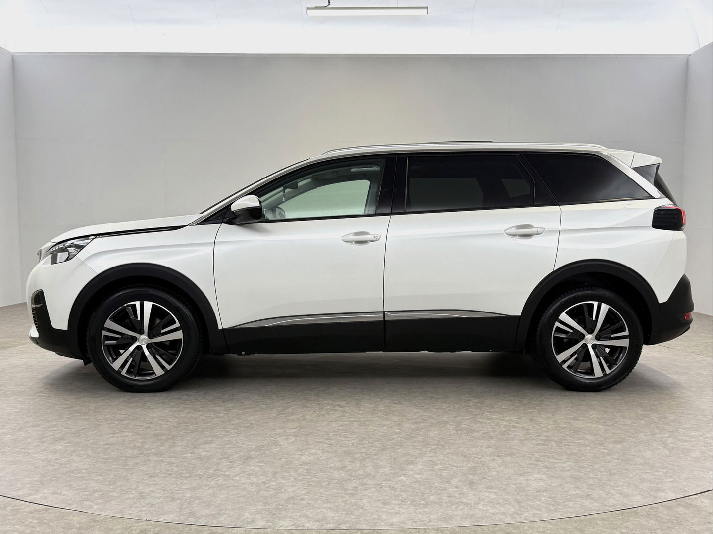 Peugeot 5008 1.2 PureTech Crossway | 7p | Pano | Sfeerverl. | 360° | Virtual | Carplay | Cruise | NAP