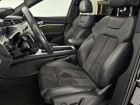 Audi e-tron 50 quattro S-Line 71 kWh | Pano | B&O | Sfeerverl. | Virtual | Memory | Camera | Carplay | Adaptive Cruise | NAP