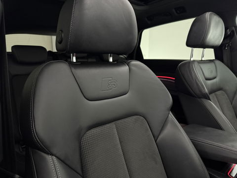 Audi e-tron 50 quattro S-Line 71 kWh | Pano | B&O | Sfeerverl. | Virtual | Memory | Camera | Carplay | Adaptive Cruise | NAP