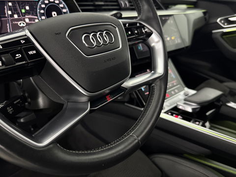 Audi e-tron 50 quattro S-Line 71 kWh | Pano | B&O | Sfeerverl. | Virtual | Memory | Camera | Carplay | Adaptive Cruise | NAP