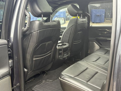 Dodge Ram Pick-Up 1500 5.7 V8 4x4 Crew Cab 5'7 Limited | Klep in Uitlaat | GROOT SCHERM | DIEP BLAUW | GEWELDIGE VOLLE UITVOERING