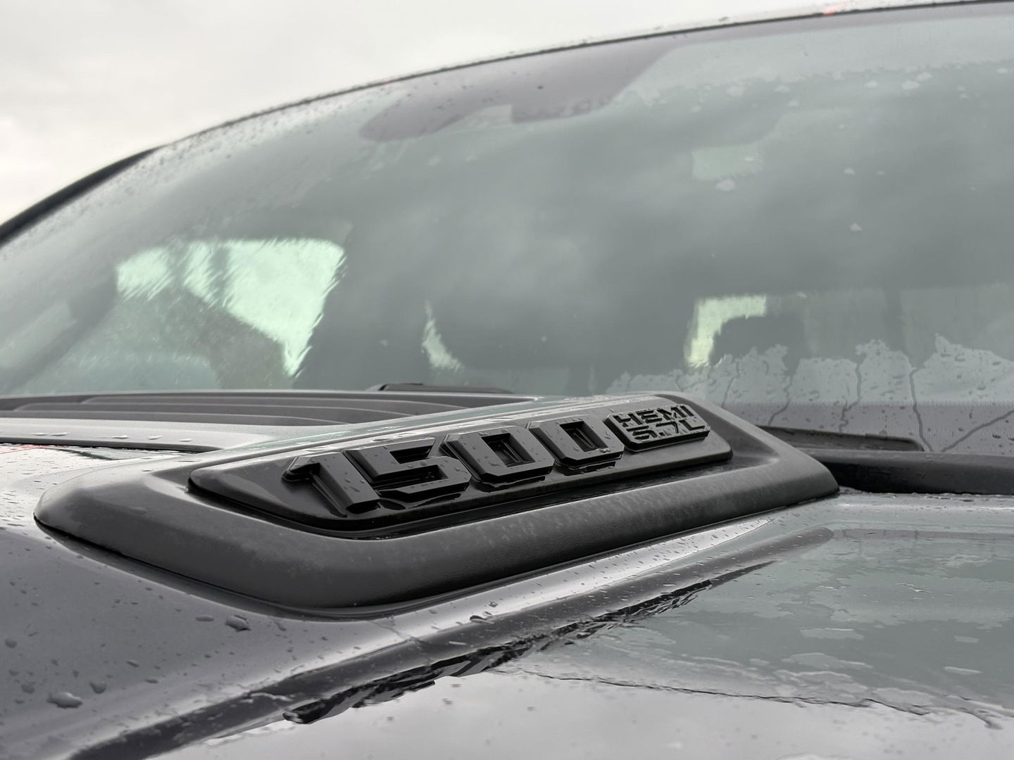 Dodge Ram Pick-Up 1500 5.7 V8 4x4 Crew Cab 5'7 Limited | Klep in Uitlaat | GROOT SCHERM | DIEP BLAUW | GEWELDIGE VOLLE UITVOERING