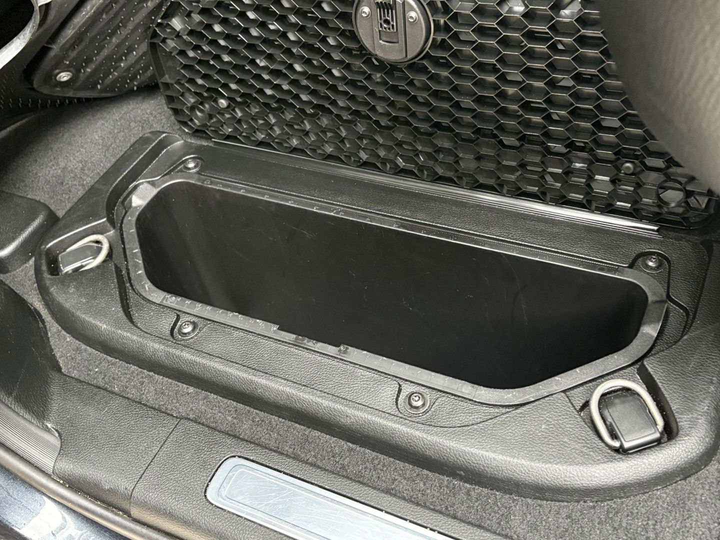 Dodge Ram Pick-Up 1500 5.7 V8 4x4 Crew Cab 5'7 Limited | Klep in Uitlaat | GROOT SCHERM | DIEP BLAUW | GEWELDIGE VOLLE UITVOERING