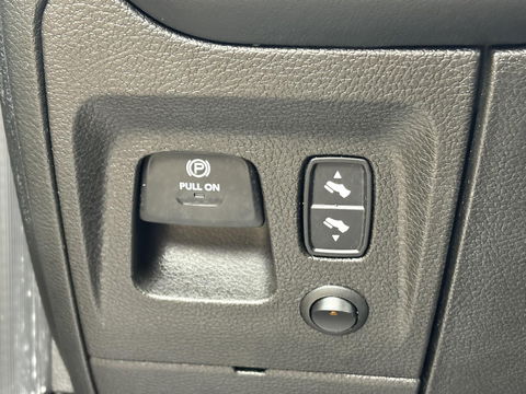 Dodge Ram Pick-Up 1500 5.7 V8 4x4 Crew Cab 5'7 Limited | Klep in Uitlaat | GROOT SCHERM | DIEP BLAUW | GEWELDIGE VOLLE UITVOERING