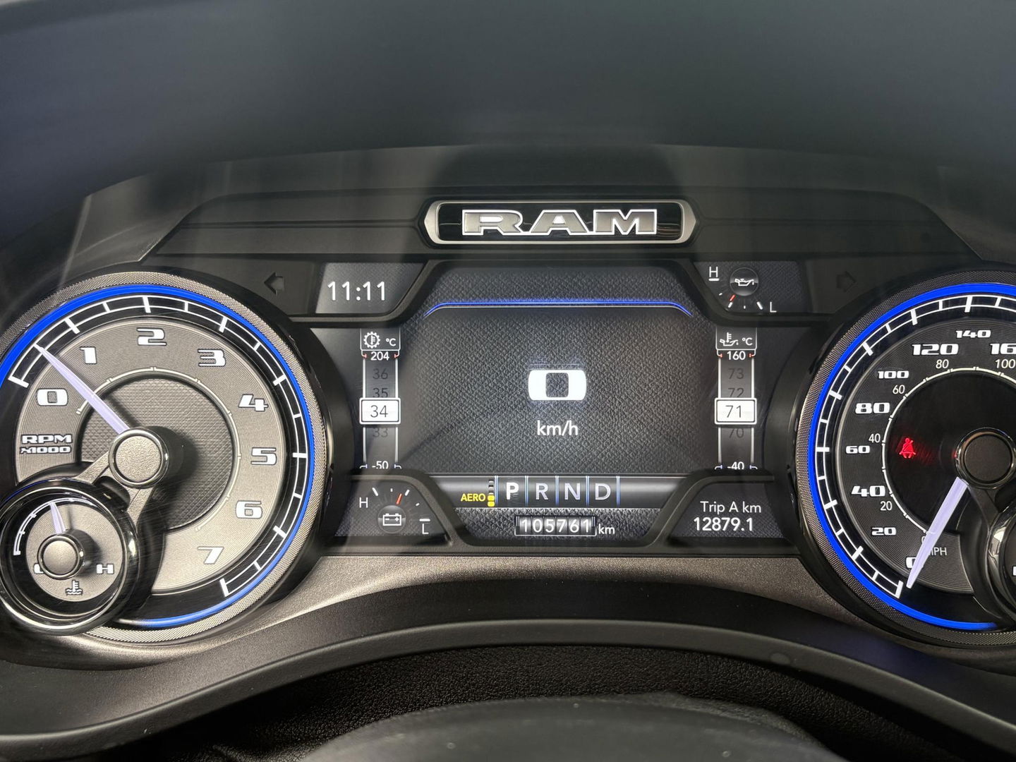 Dodge Ram Pick-Up 1500 5.7 V8 4x4 Crew Cab 5'7 Limited | Klep in Uitlaat | GROOT SCHERM | DIEP BLAUW | GEWELDIGE VOLLE UITVOERING