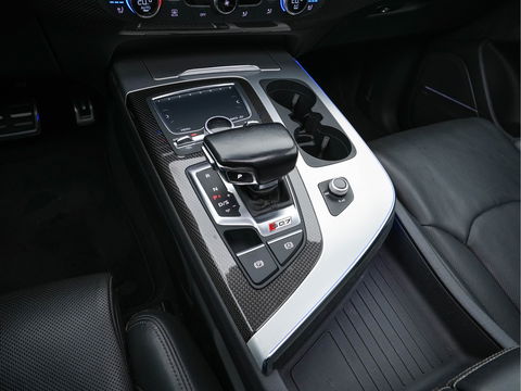 Audi SQ7 4.0 TDI Quattro Pro Line + Aut. *PANO | LUXURY-LEATHER | FULL-LED | DIGI-COCKPIT | BOSE-SOUND | KEYLESS | CAMERA | NAVI-FULLMAP | HEATED/VENTILATED-COMFORTSEATS | SHIFT-PADDLES | CARBON-INLAY | ECC | ADAPTIVE-CRUISE |