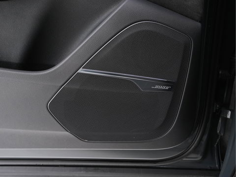 Audi SQ7 4.0 TDI Quattro Pro Line + Aut. *PANO | LUXURY-LEATHER | FULL-LED | DIGI-COCKPIT | BOSE-SOUND | KEYLESS | CAMERA | NAVI-FULLMAP | HEATED/VENTILATED-COMFORTSEATS | SHIFT-PADDLES | CARBON-INLAY | ECC | ADAPTIVE-CRUISE |