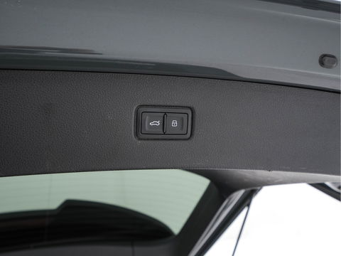 Audi SQ7 4.0 TDI Quattro Pro Line + Aut. *PANO | LUXURY-LEATHER | FULL-LED | DIGI-COCKPIT | BOSE-SOUND | KEYLESS | CAMERA | NAVI-FULLMAP | HEATED/VENTILATED-COMFORTSEATS | SHIFT-PADDLES | CARBON-INLAY | ECC | ADAPTIVE-CRUISE |