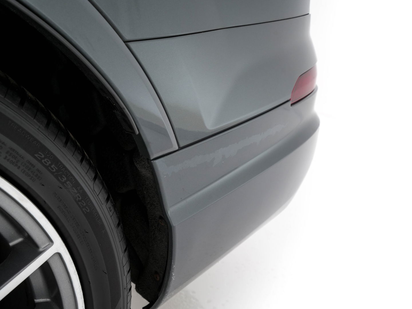 Audi SQ7 4.0 TDI Quattro Pro Line + Aut. *PANO | LUXURY-LEATHER | FULL-LED | DIGI-COCKPIT | BOSE-SOUND | KEYLESS | CAMERA | NAVI-FULLMAP | HEATED/VENTILATED-COMFORTSEATS | SHIFT-PADDLES | CARBON-INLAY | ECC | ADAPTIVE-CRUISE |