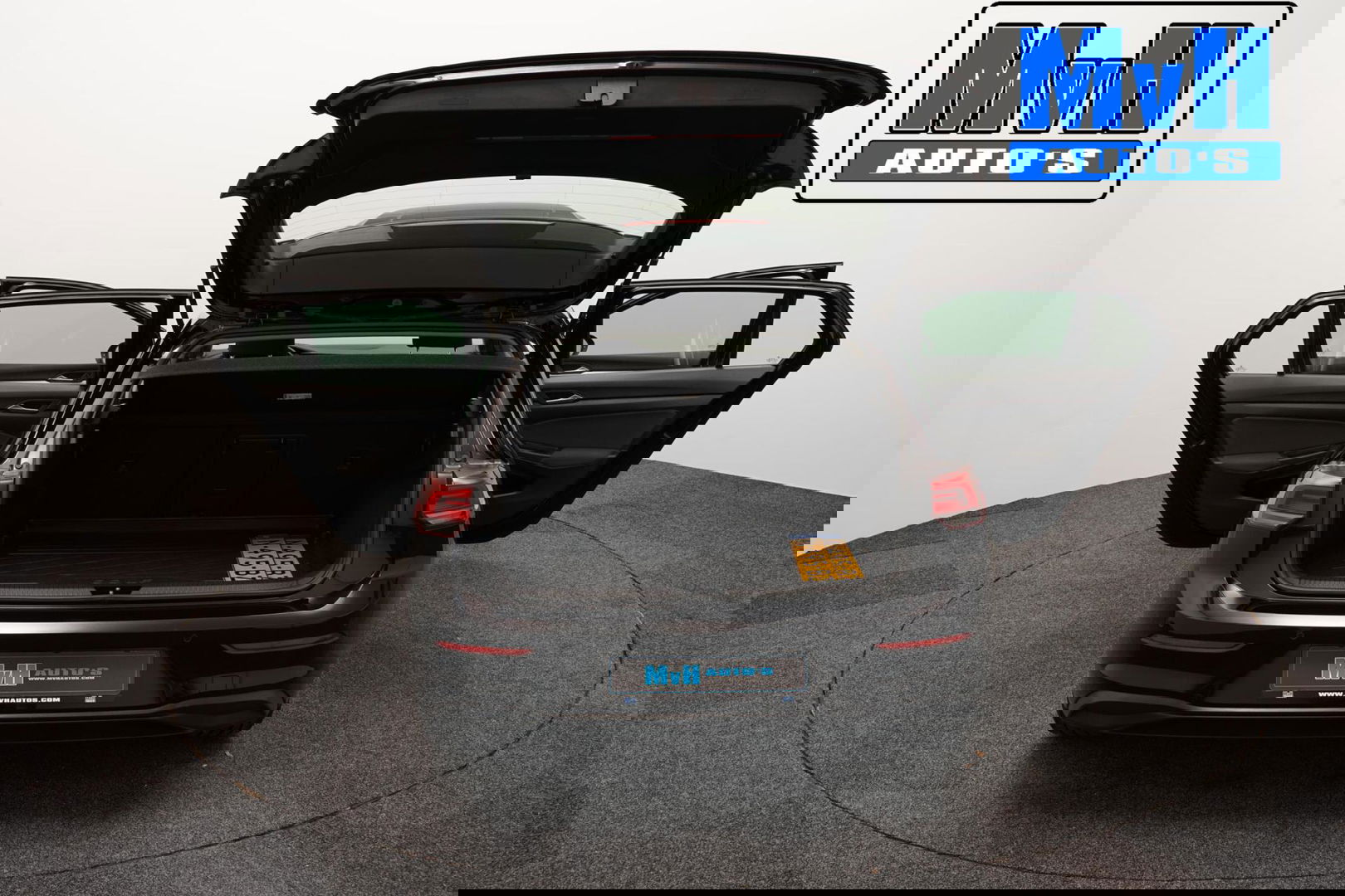 Volkswagen Golf 1.5 TSI Life Business|SPORTSTOEL|LUXE|ORG.NL