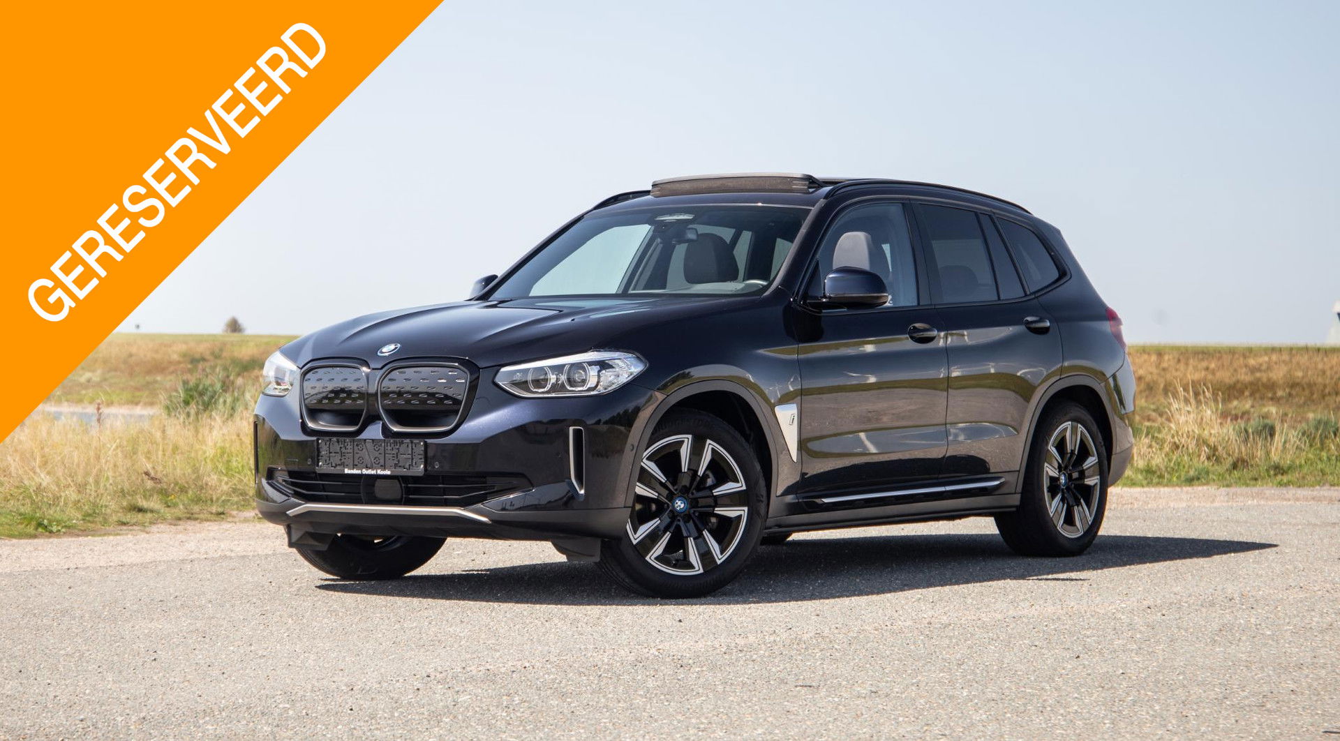 BMW iX3 High Executive 80 kWh PANORAMADAK / CARPLAY / BRUIN LEER / NAVI