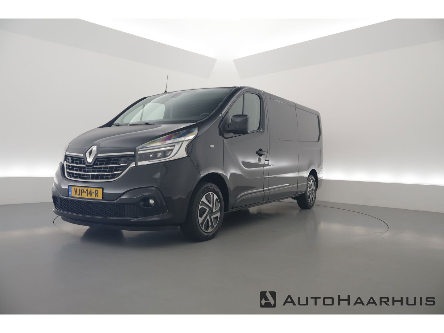 Renault Trafic 2.0 dCi 120pk L2H1 Business | Aut. Airco | Camera | Navi | Trekhaak