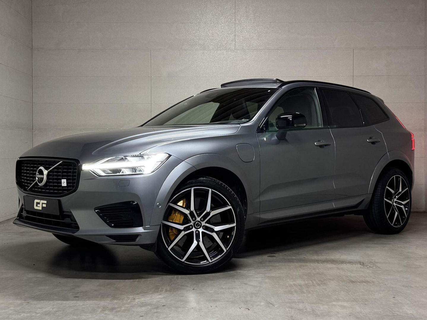 Volvo XC60 2.0 T8 AWD Polestar Engineered Pano H/K 360° Autopilot