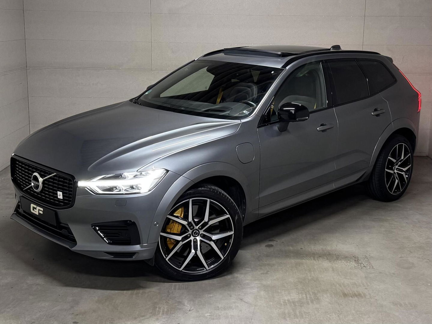 Volvo XC60 2.0 T8 AWD Polestar Engineered Pano H/K 360° Autopilot