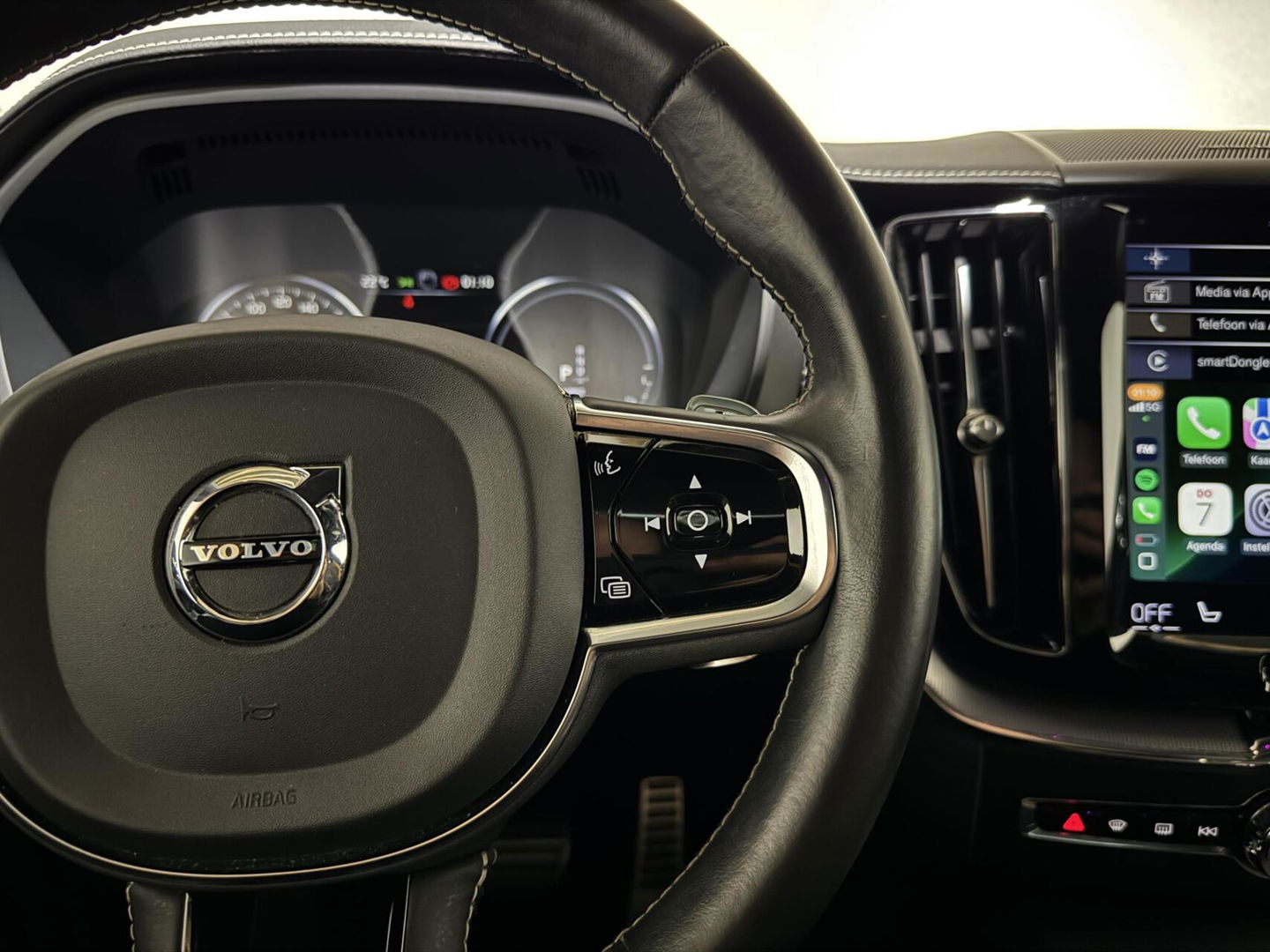 Volvo XC60 2.0 T8 AWD Polestar Engineered Pano H/K 360° Autopilot