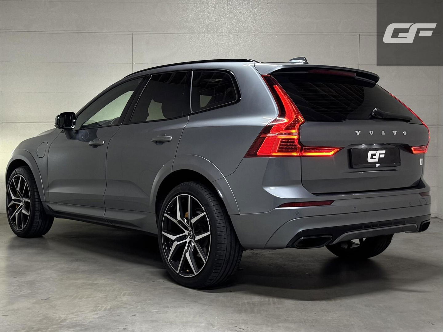 Volvo XC60 2.0 T8 AWD Polestar Engineered Pano H/K 360° Autopilot