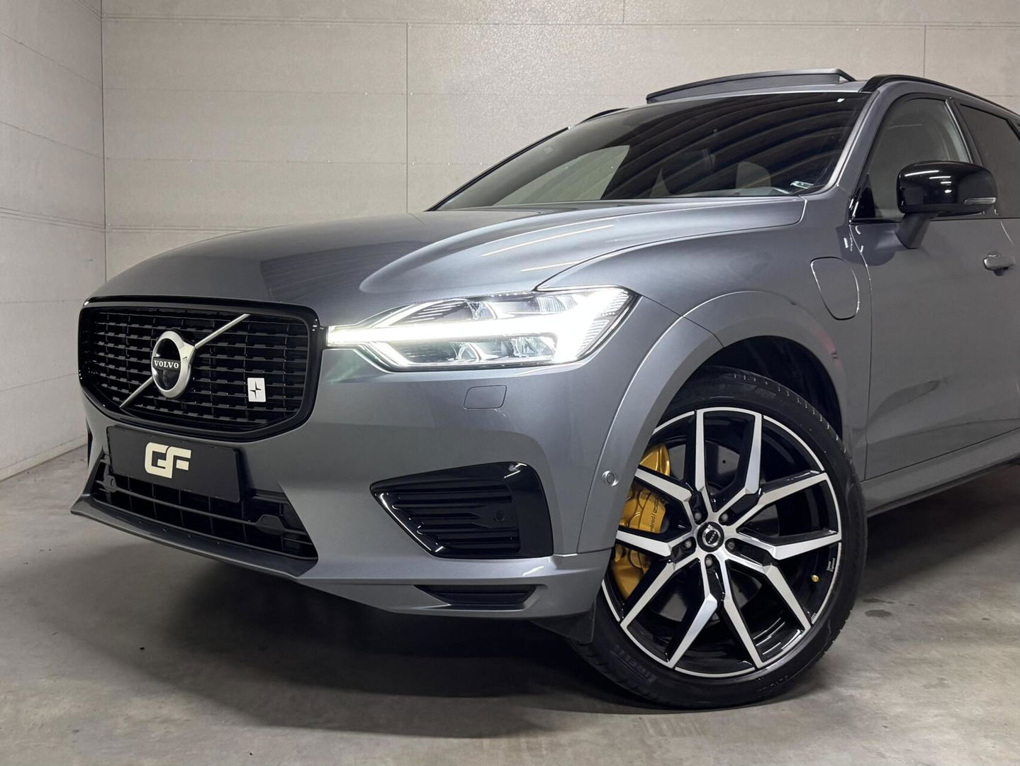 Volvo XC60 2.0 T8 AWD Polestar Engineered Pano H/K 360° Autopilot