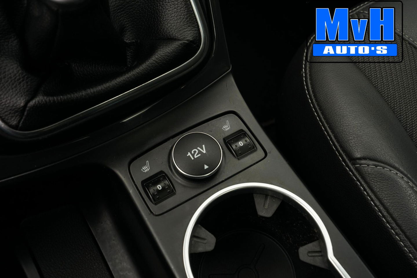 Ford Kuga 1.6 Titanium Plus 150PK|PANO|TREKH|CAMERA|STOELVERW