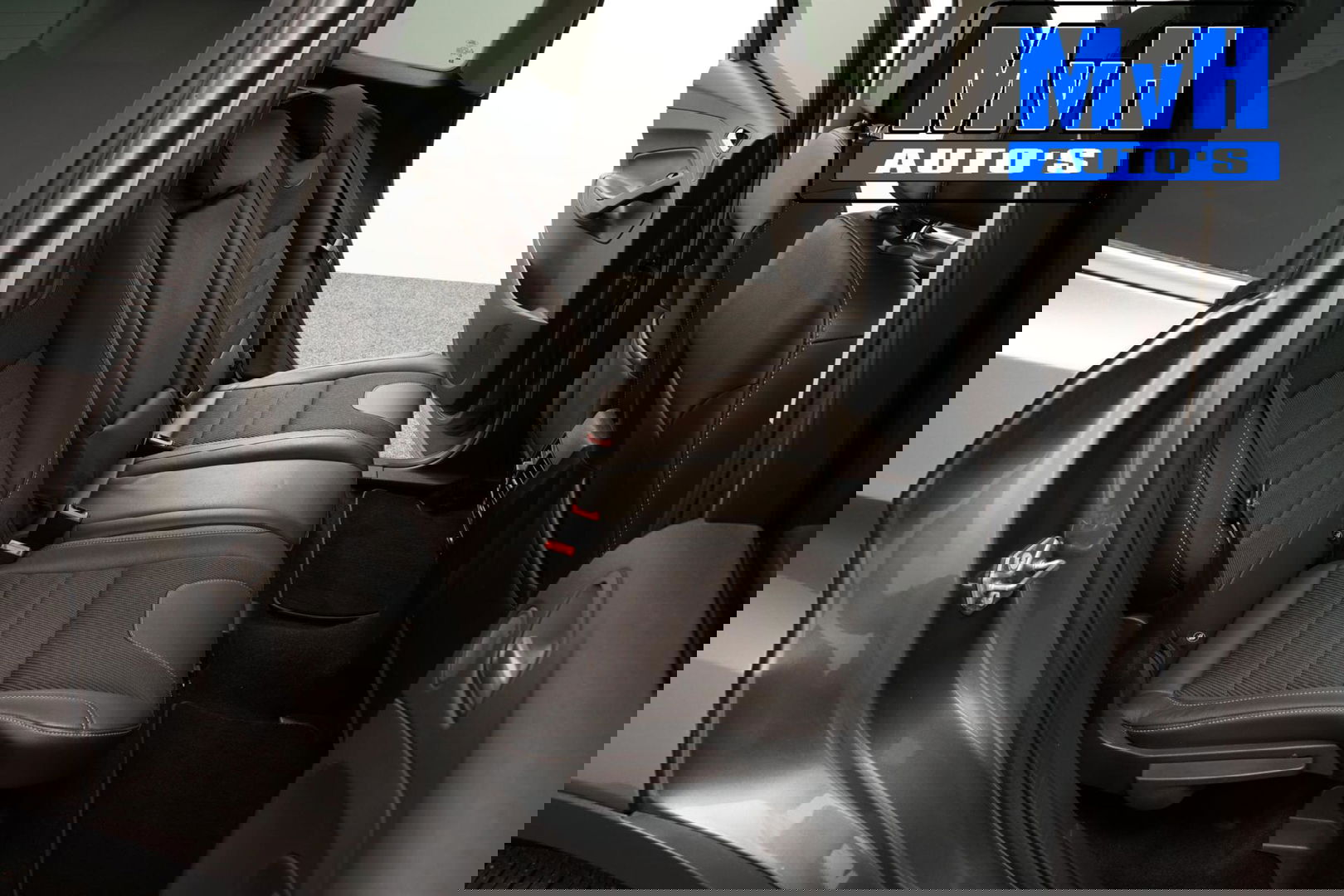 Ford Kuga 1.6 Titanium Plus 150PK|PANO|TREKH|CAMERA|STOELVERW