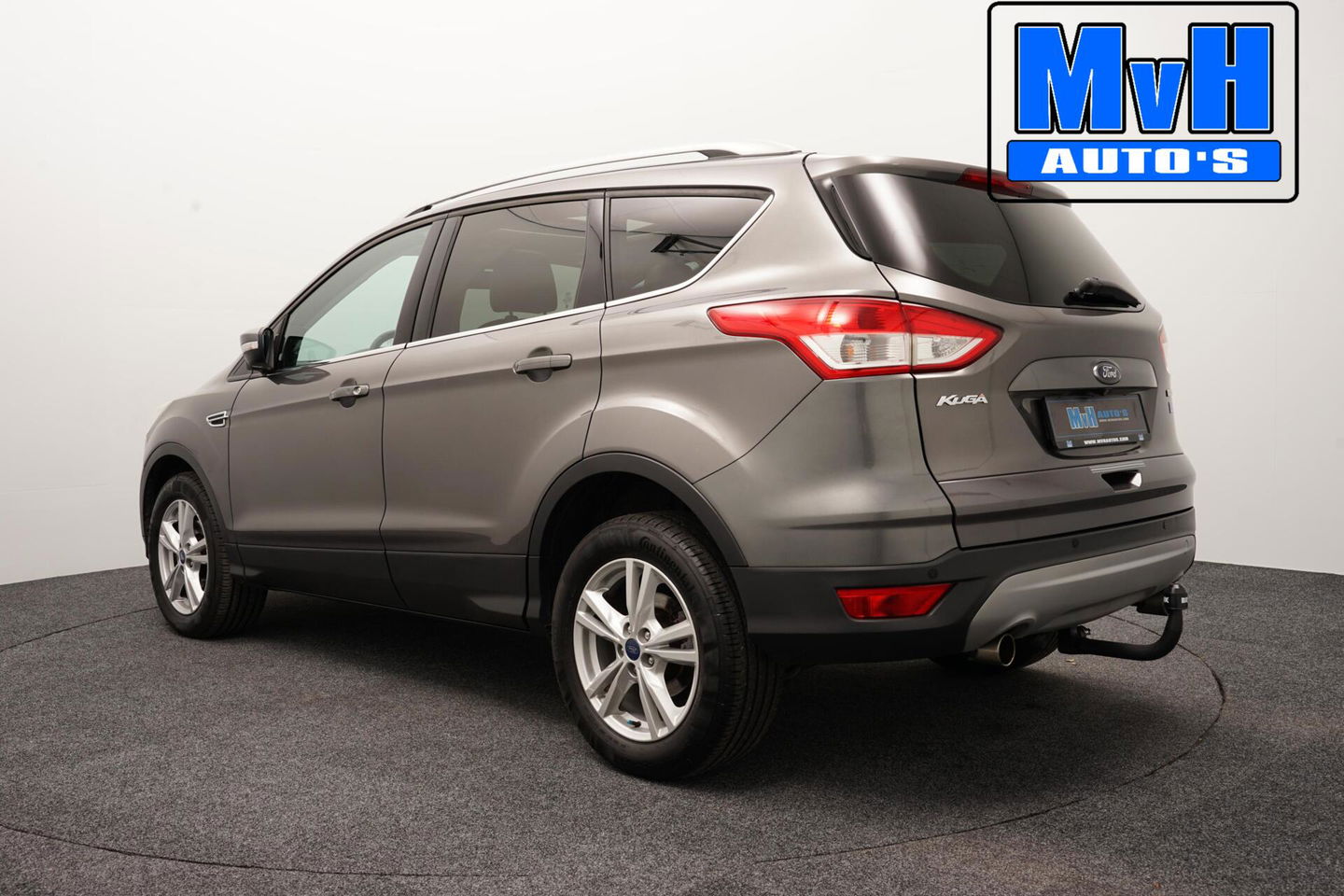 Ford Kuga 1.6 Titanium Plus 150PK|PANO|TREKH|CAMERA|STOELVERW