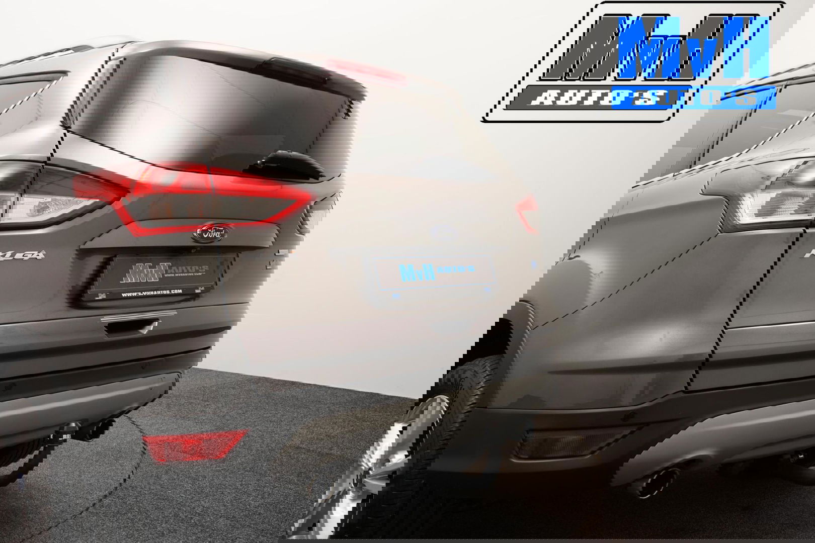 Ford Kuga 1.6 Titanium Plus 150PK|PANO|TREKH|CAMERA|STOELVERW